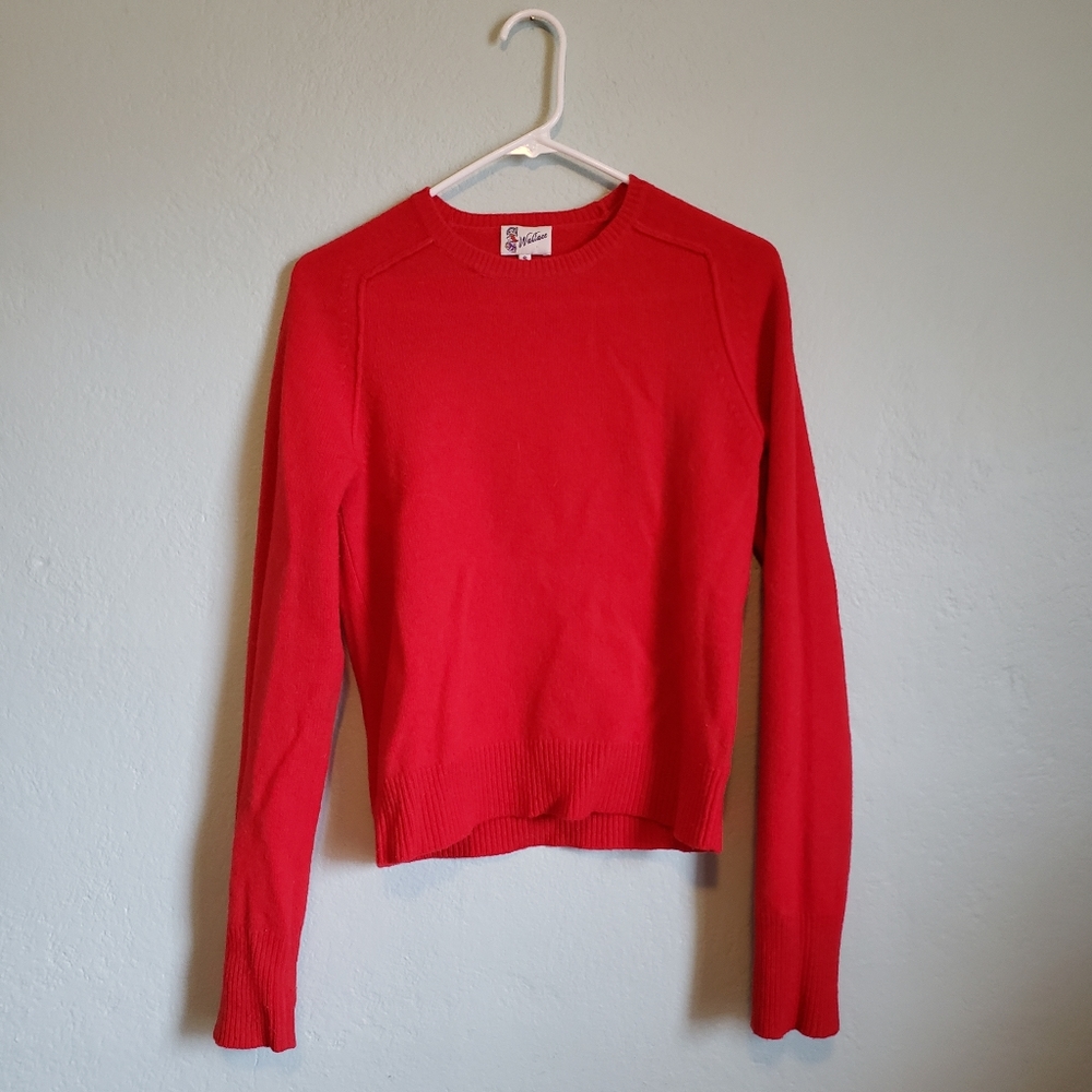 Gorgeous vintage Wallace Knitwear sweater, size small, 100% lambswool